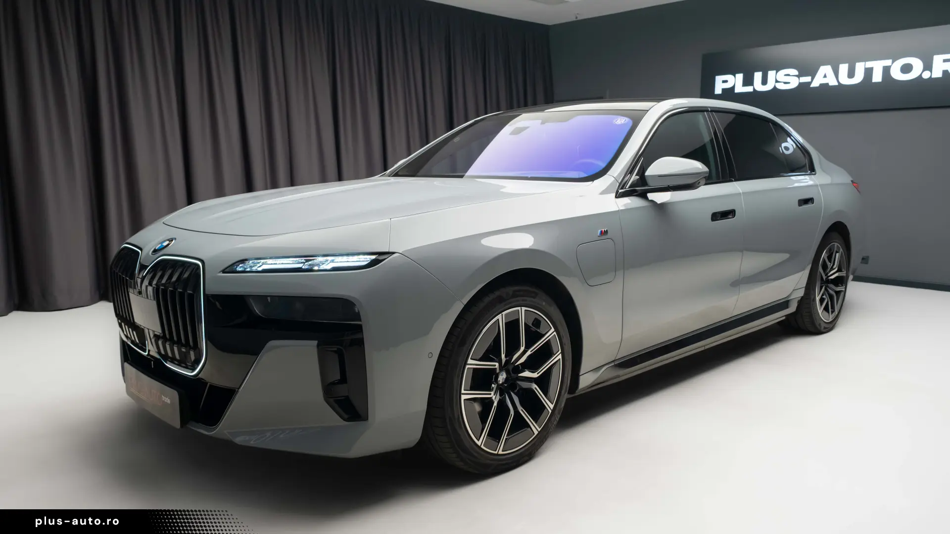 BMW 750e