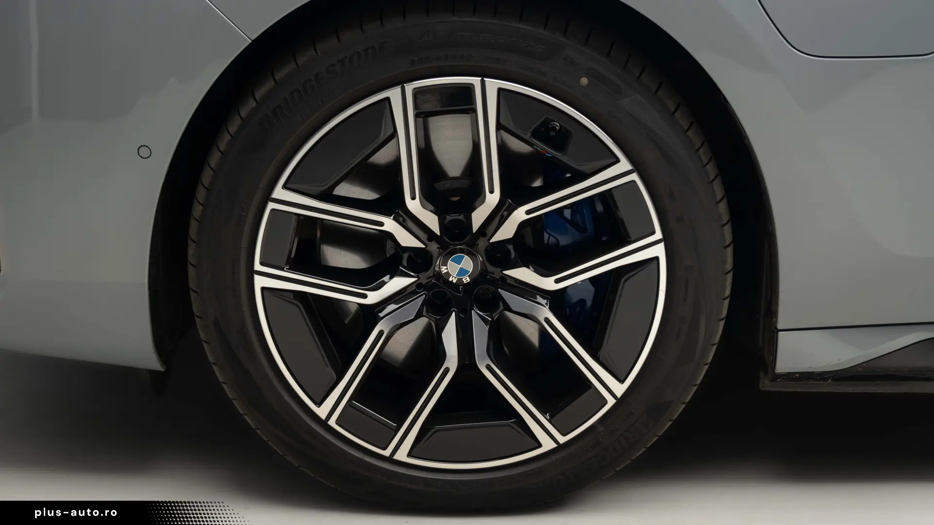 BMW 750e