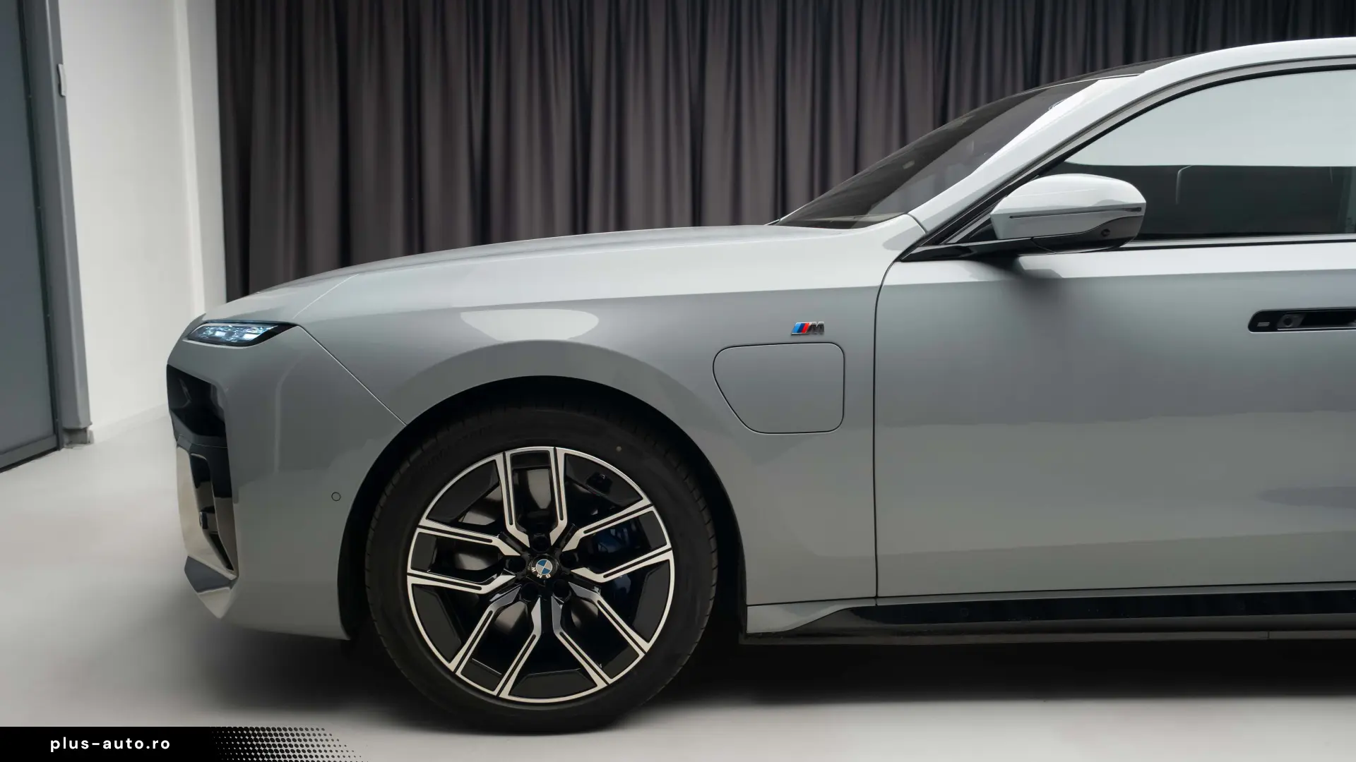 BMW 750e