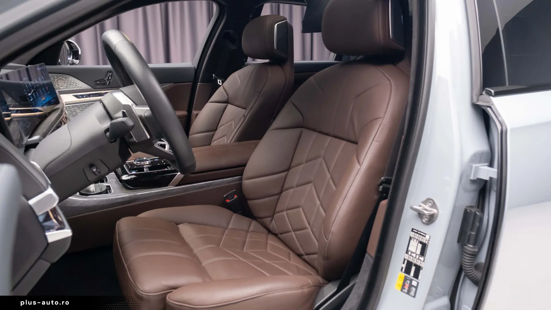 BMW 750e
