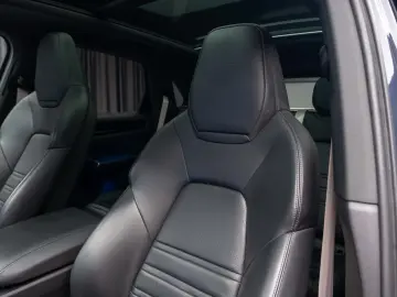 Porsche Cayenne E-Hybrid Platinum Edition 2023