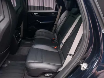 Porsche Cayenne E-Hybrid Platinum Edition 2023