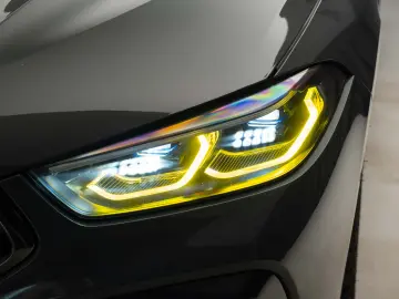 BMW M8 Competition xDrive 625 CP