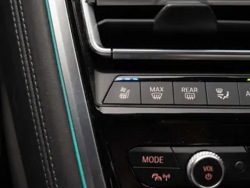 BMW M8 Competition xDrive 625 CP