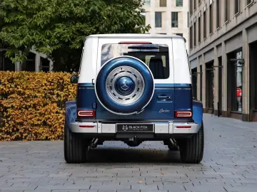 Mercedes-Benz G 63 AMG by Carlex Design   Azzurra Vintage