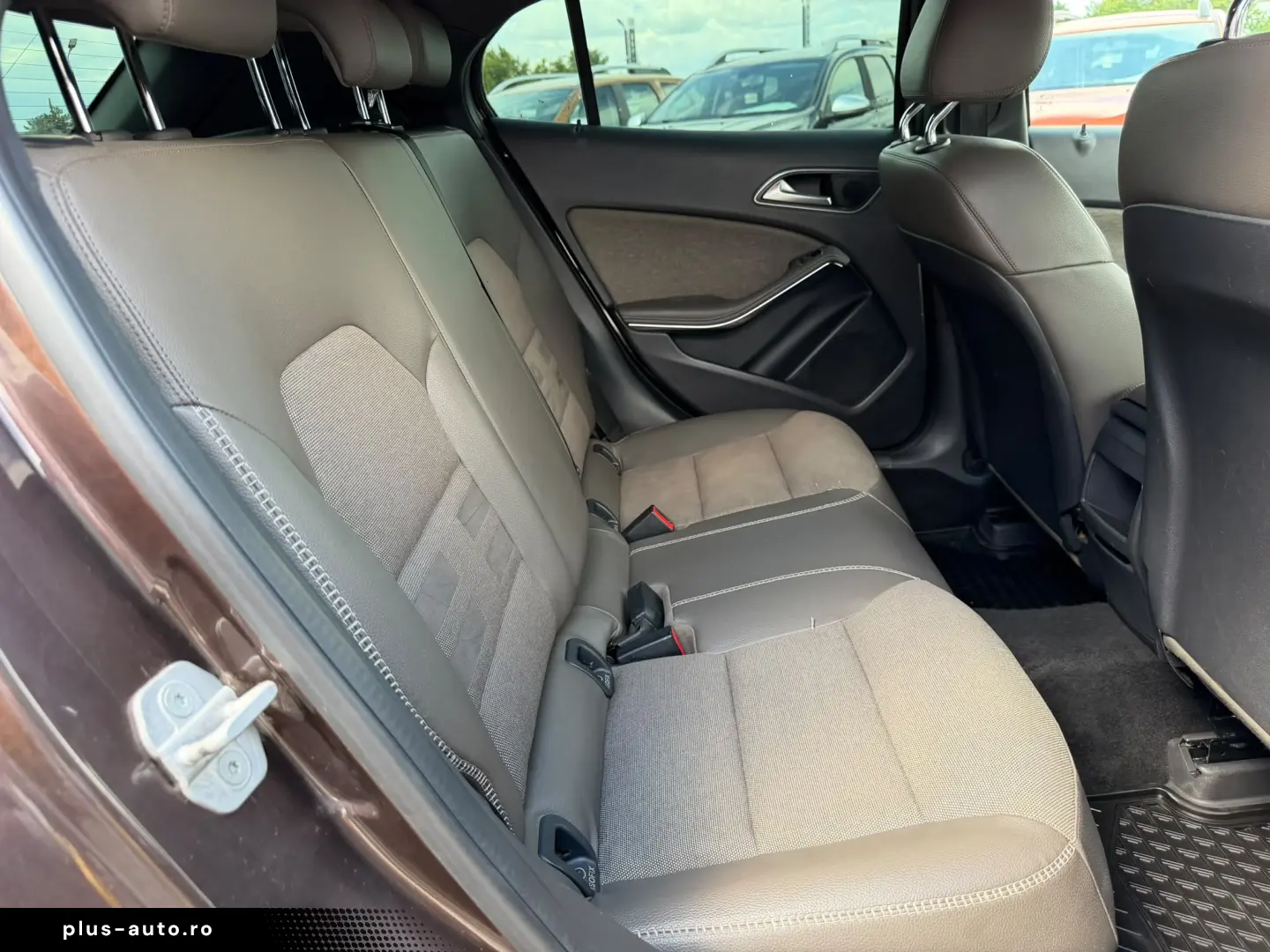 MERCEDESBENZ GLA 200 2014 2.2D E6 Garantie 12 Luni Rate Avan