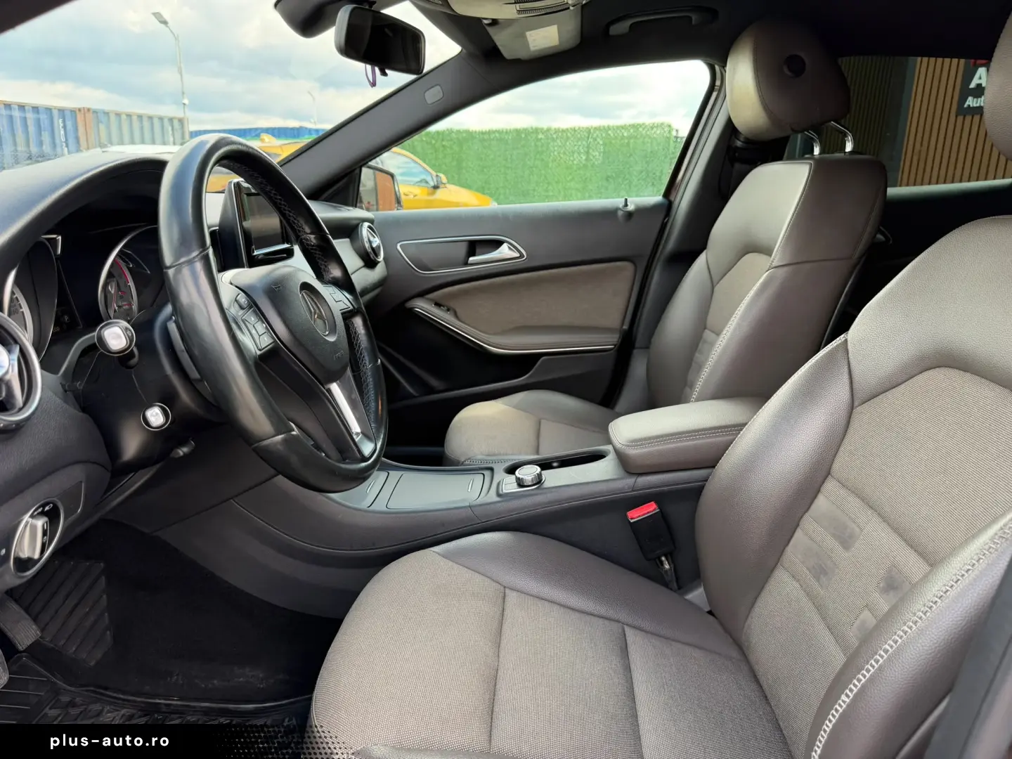 MERCEDESBENZ GLA 200 2014 2.2D E6 Garantie 12 Luni Rate Avan