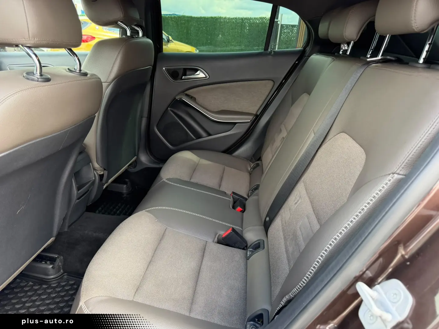 MERCEDESBENZ GLA 200 2014 2.2D E6 Garantie 12 Luni Rate Avan