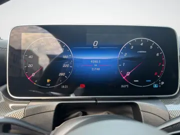 MERCEDES-BENZ CLE 200 AMG PANO BURM