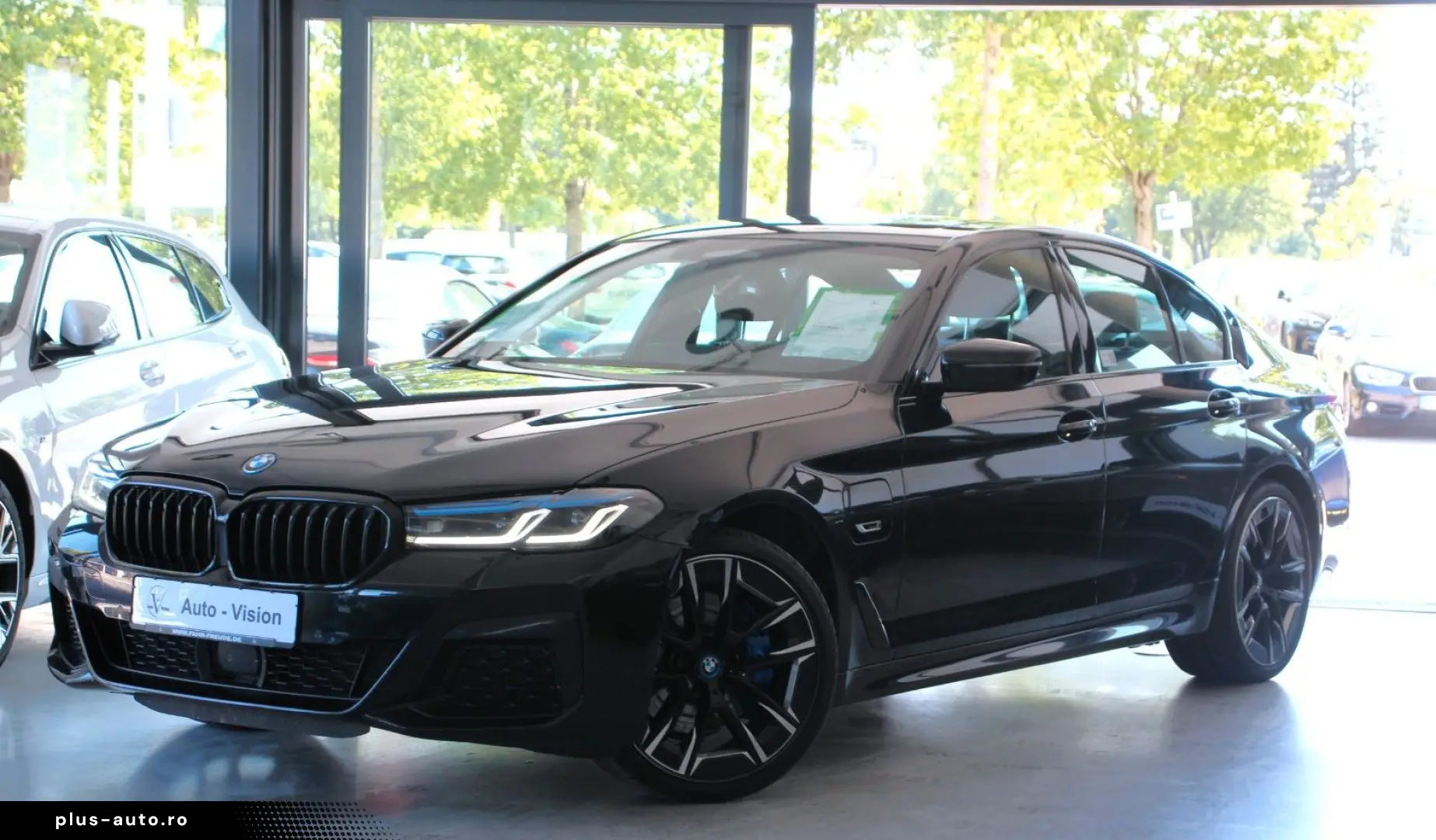BMW 530e xDrive (G30) M Sport  A-LED GSD ACC Leder