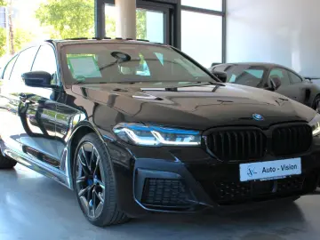 BMW 530e xDrive (G30) M Sport  A-LED GSD ACC Leder