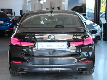BMW 530e xDrive (G30) M Sport  A-LED GSD ACC Leder