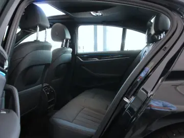 BMW 530e xDrive (G30) M Sport  A-LED GSD ACC Leder