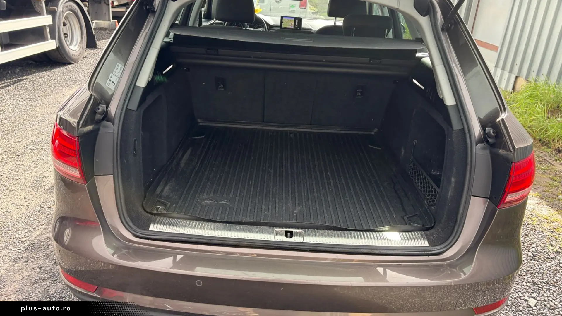 Audi A4 Avant 2017   2.0 Diesel   S-Tronic