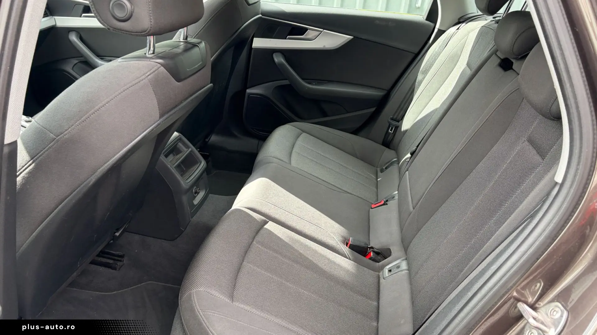 Audi A4 Avant 2017   2.0 Diesel   S-Tronic
