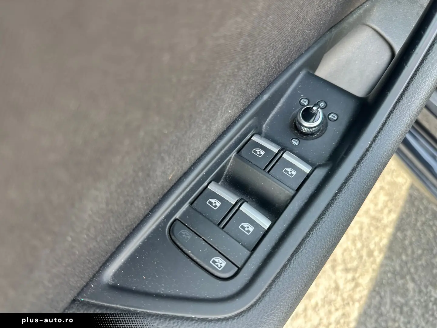 Audi A4 Avant 2017   2.0 Diesel   S-Tronic