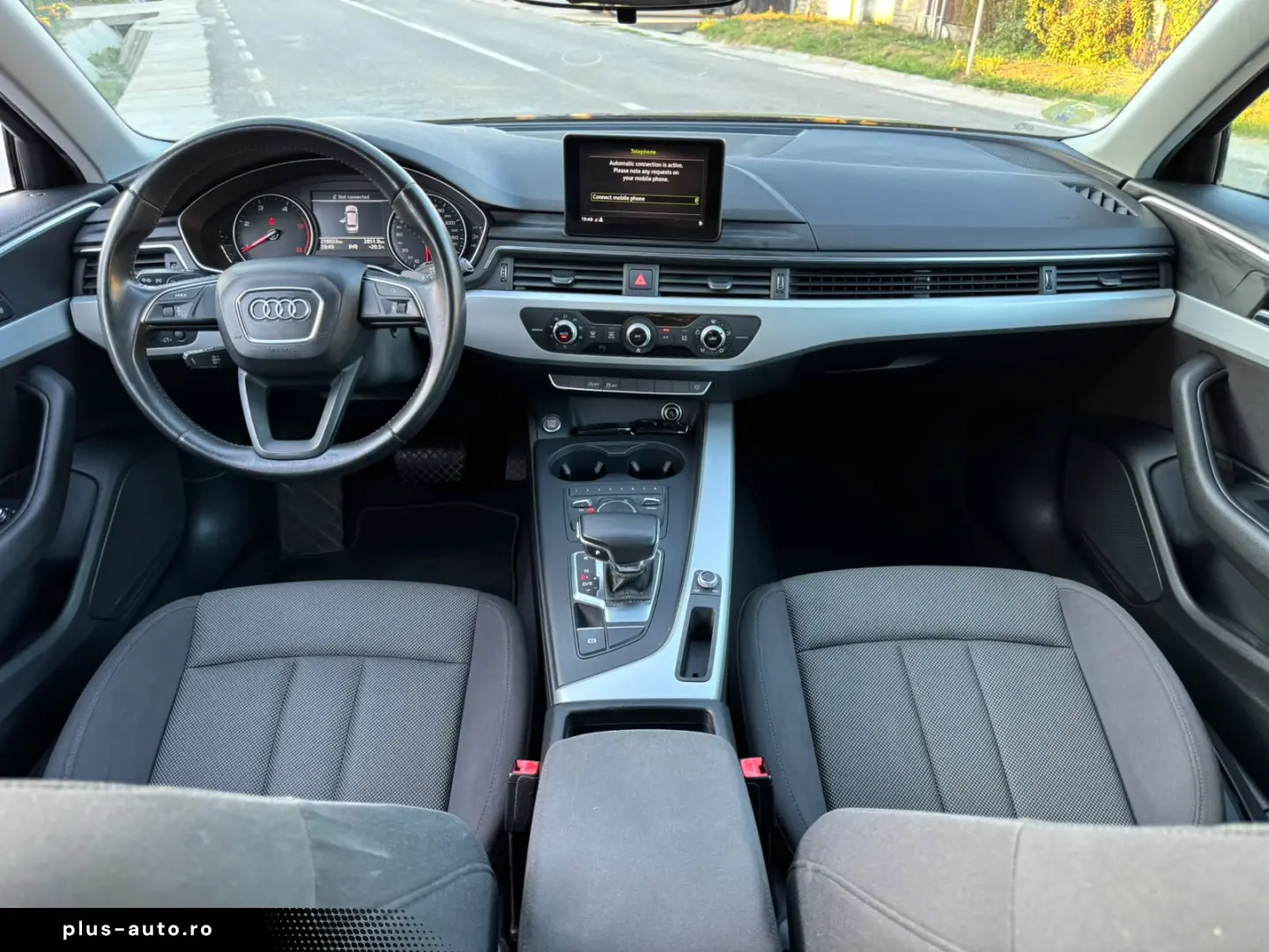 Audi A4 Avant 2017   2.0 Diesel   S-Tronic