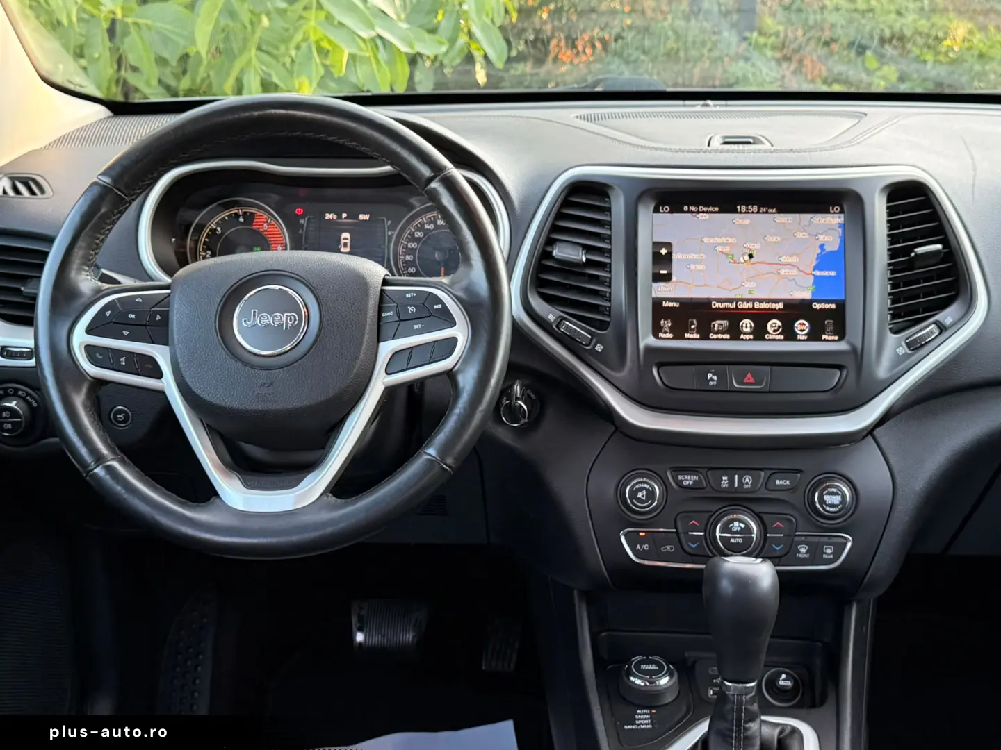 JEEP Cherokee 2018 — imagine 13