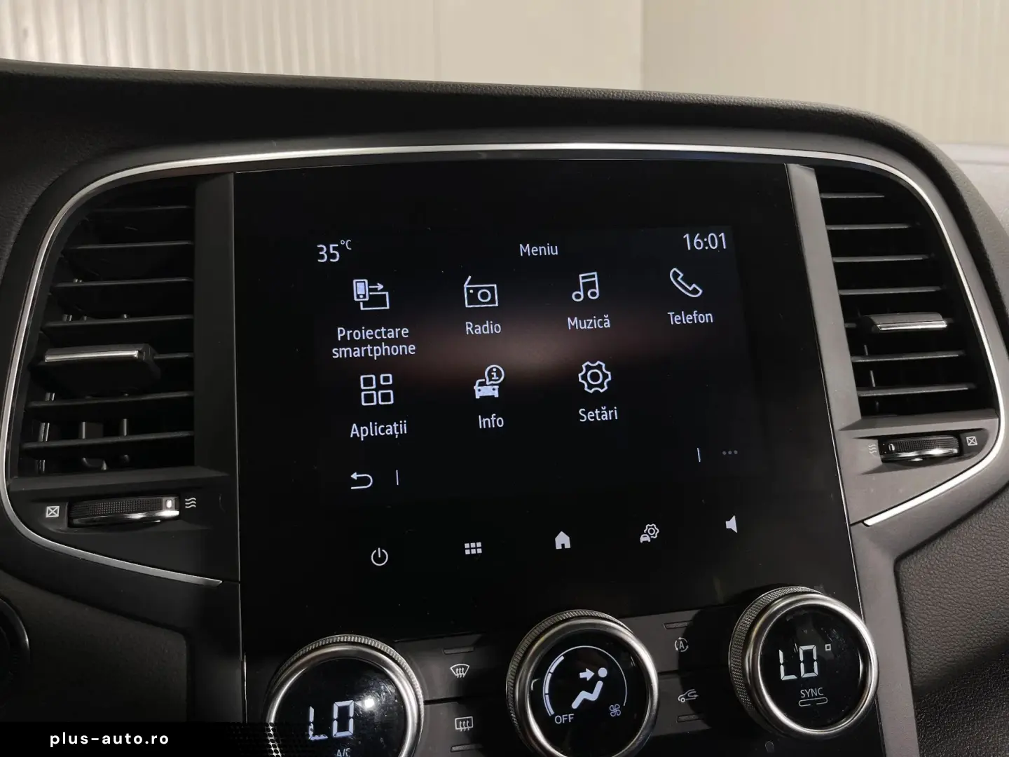 RENAULT Megane 2023 — imagine 15
