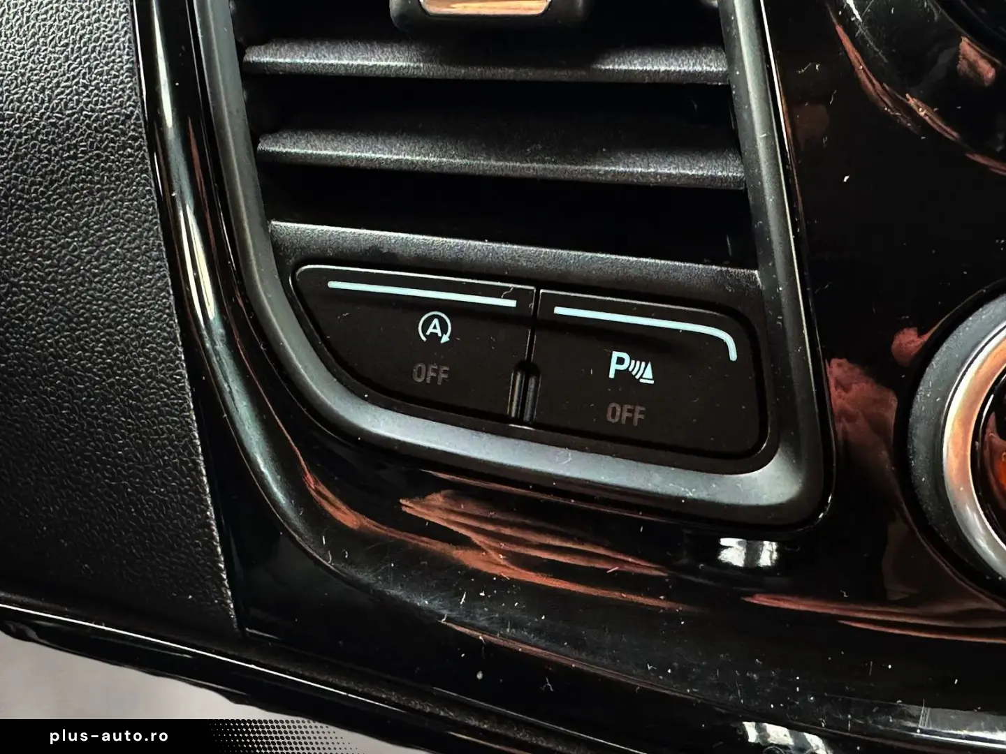 Ford Tourneo-Custom-