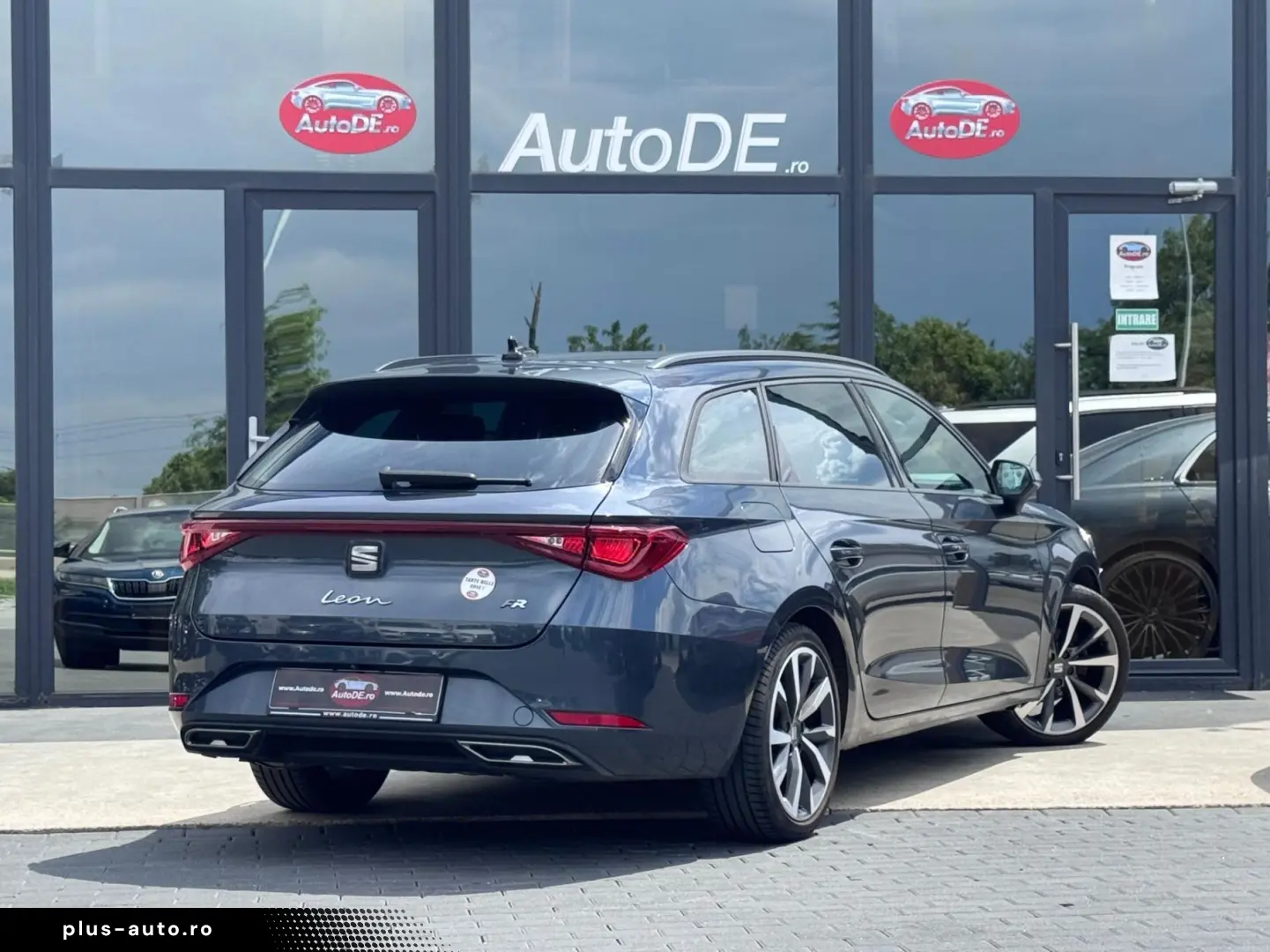 SEAT Leon 2022 — imagine 4