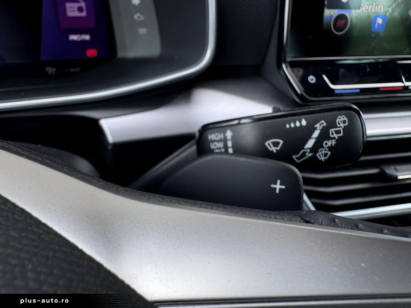 SEAT Leon 2022 — imagine 20