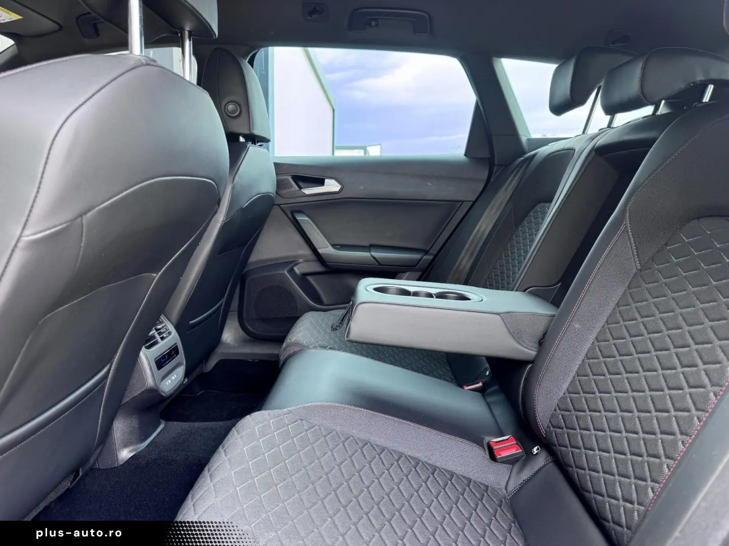 SEAT Leon 2022 — imagine 36