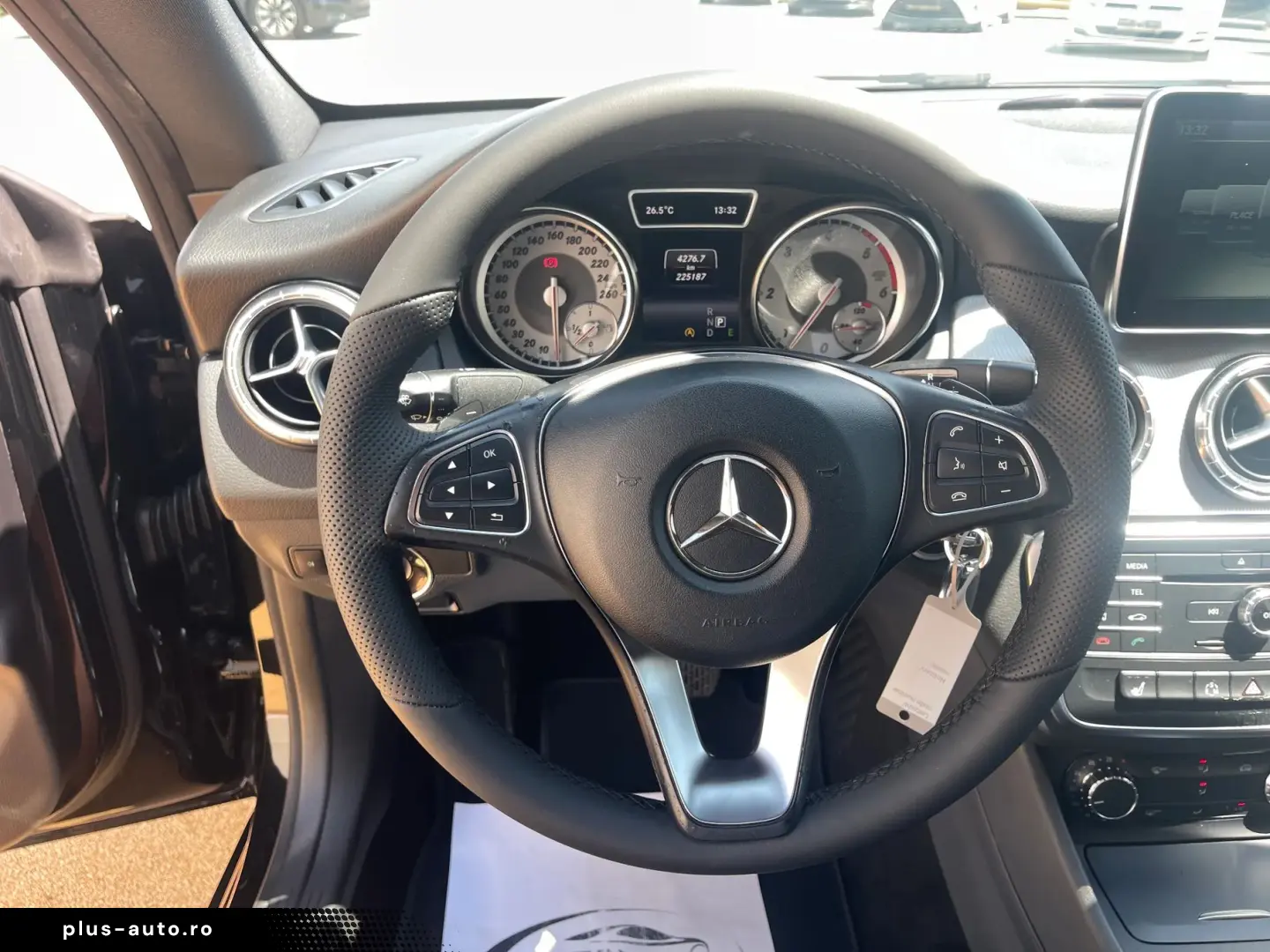 Mercedes-Benz Cla-220