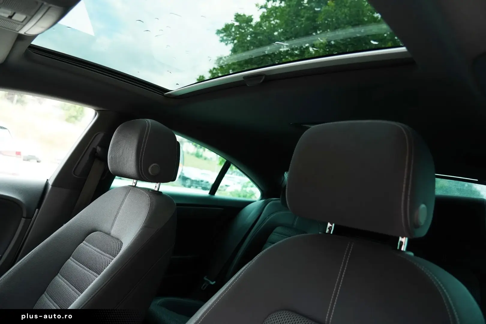 Volkswagen Passat-Cc