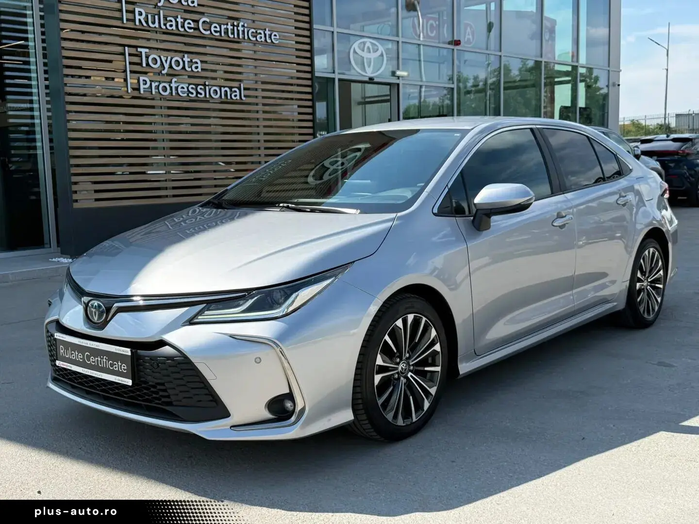 Toyota Corolla Dynamic 1.8 Hybrid 140 Cp