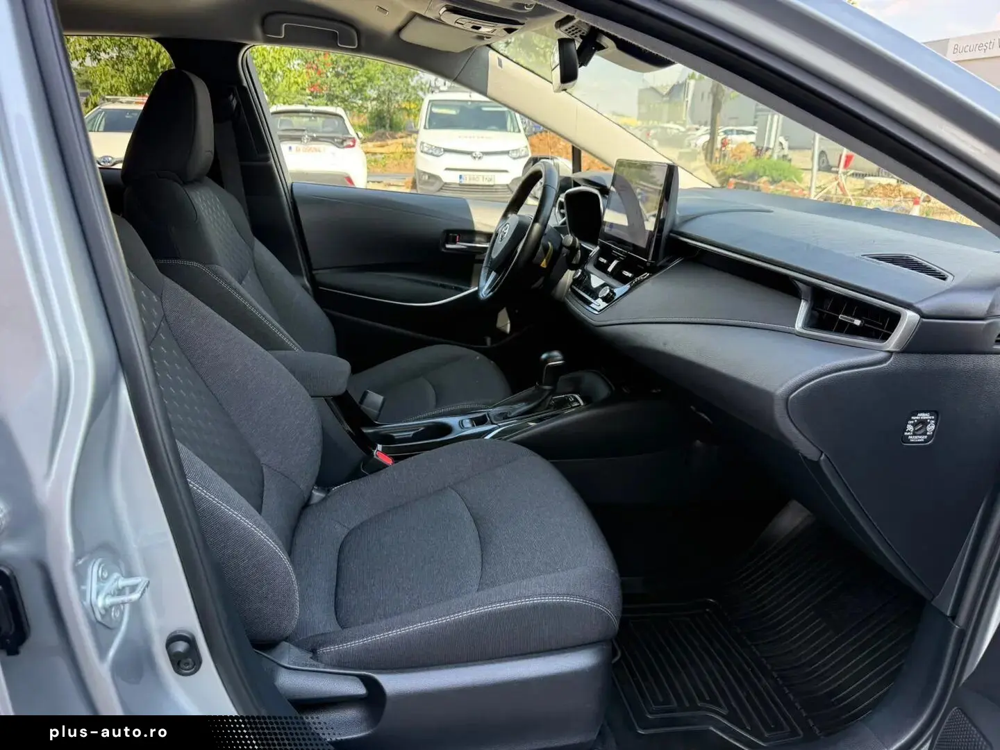 Toyota Corolla Dynamic 1.8 Hybrid 140 Cp