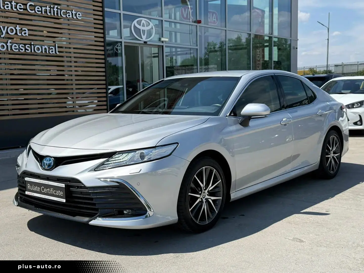 Toyota Camry Dynamic 2.5 Hybrid 218 Cp