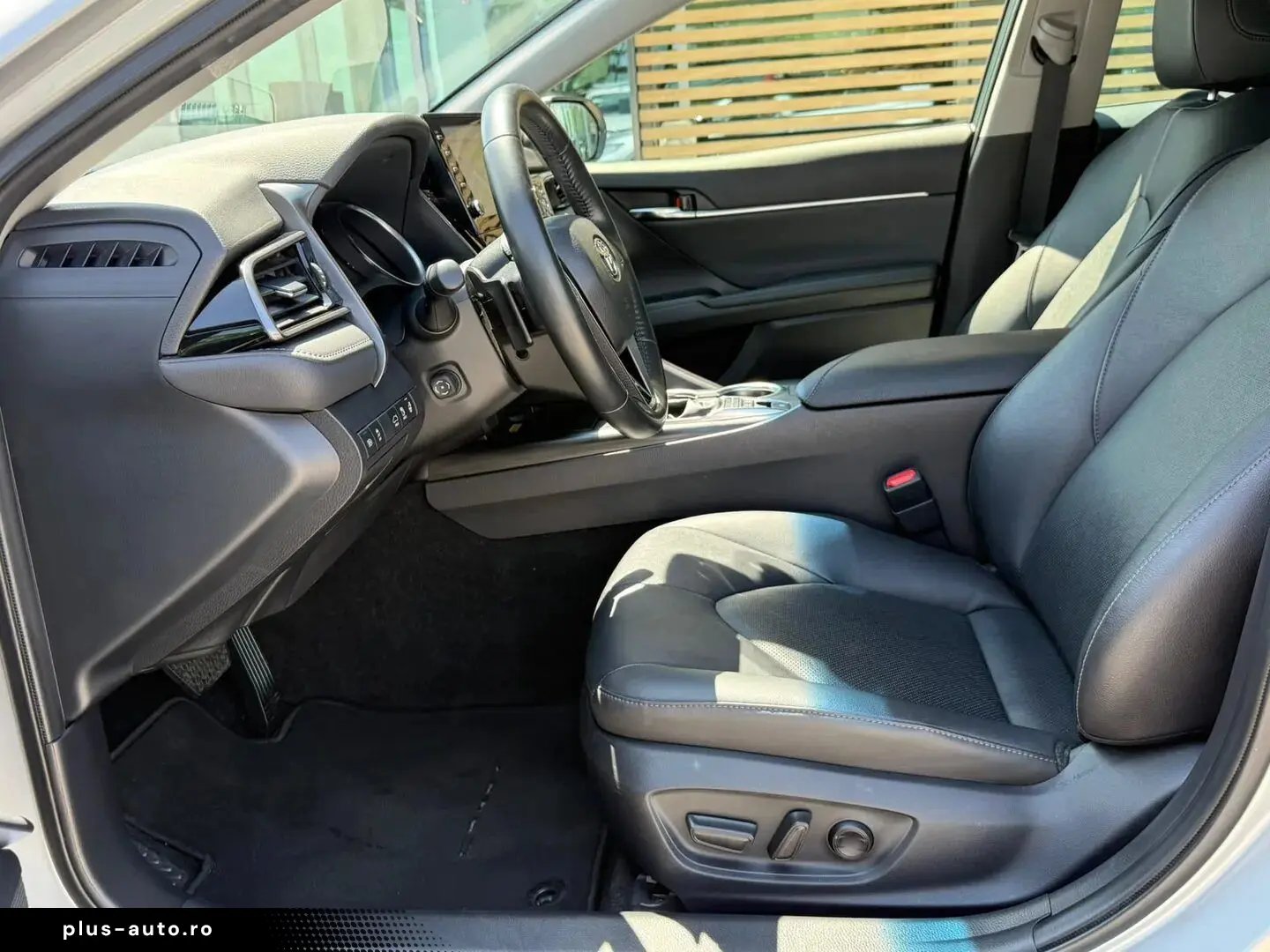 Toyota Camry Dynamic 2.5 Hybrid 218 Cp