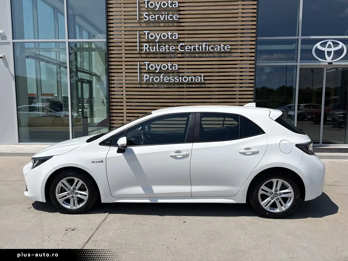 Toyota Corolla Hatchback 1.8 Hybrid Dynamic Hsd E-CVT