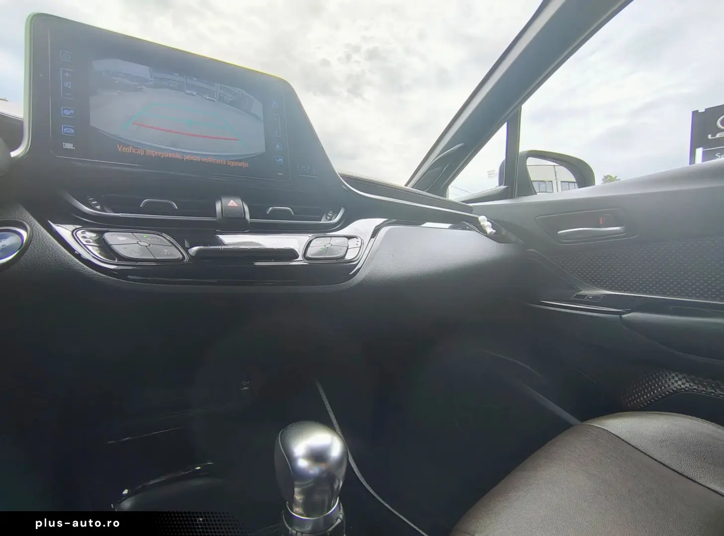 Toyota C-HR C-lassy 1.8 HEV