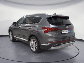 Hyundai Santa Fe 1.6 T-GDI Plug-in Hybrid 4WD