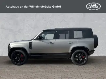 Land Rover Defender 110 D300 X SHZ 22 LM AHK