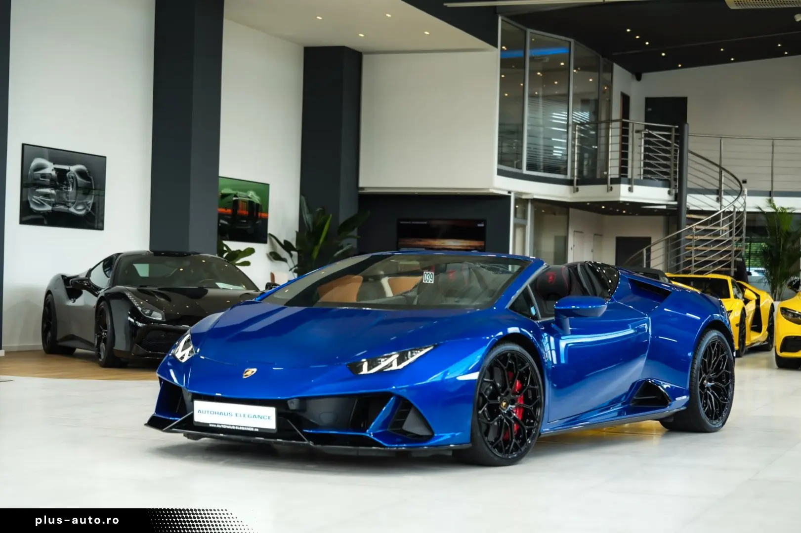 LAMBORGHINI Huracán EVO Spyder STYLE-PACK. SENSONUM LIFT 1.H