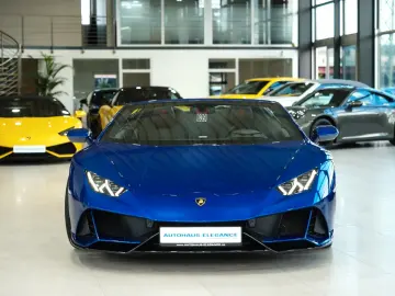LAMBORGHINI Huracán EVO Spyder STYLE-PACK. SENSONUM LIFT 1.H