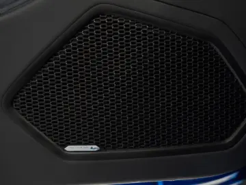 LAMBORGHINI Huracán EVO Spyder STYLE-PACK. SENSONUM LIFT 1.H