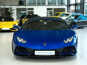 LAMBORGHINI Huracán EVO Spyder STYLE-PACK. SENSONUM LIFT 1.H