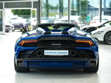 LAMBORGHINI Huracán EVO Spyder STYLE-PACK. SENSONUM LIFT 1.H