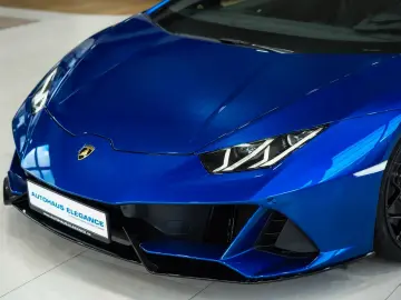 LAMBORGHINI Huracán EVO Spyder STYLE-PACK. SENSONUM LIFT 1.H
