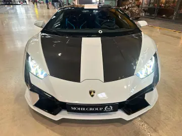 LAMBORGHINI Huracán Tecnica   Style Package   Alcantara