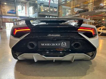 LAMBORGHINI Huracán Tecnica   Style Package   Alcantara