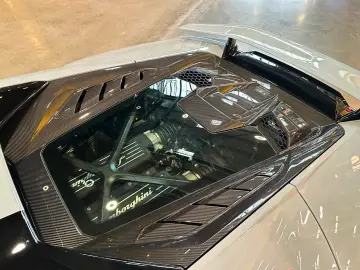 LAMBORGHINI Huracán Tecnica   Style Package   Alcantara