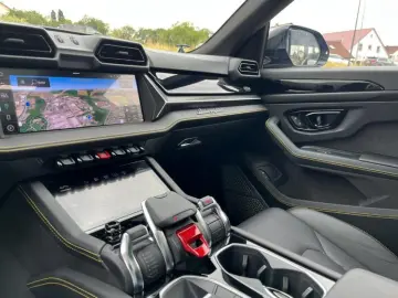 LAMBORGHINI Urus 4.0 V8 PHEV SE B&O PANO ANIMA MASSAGE 23