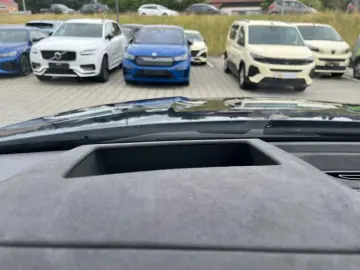 LAMBORGHINI Urus 4.0 V8 PHEV SE B&O PANO ANIMA MASSAGE 23