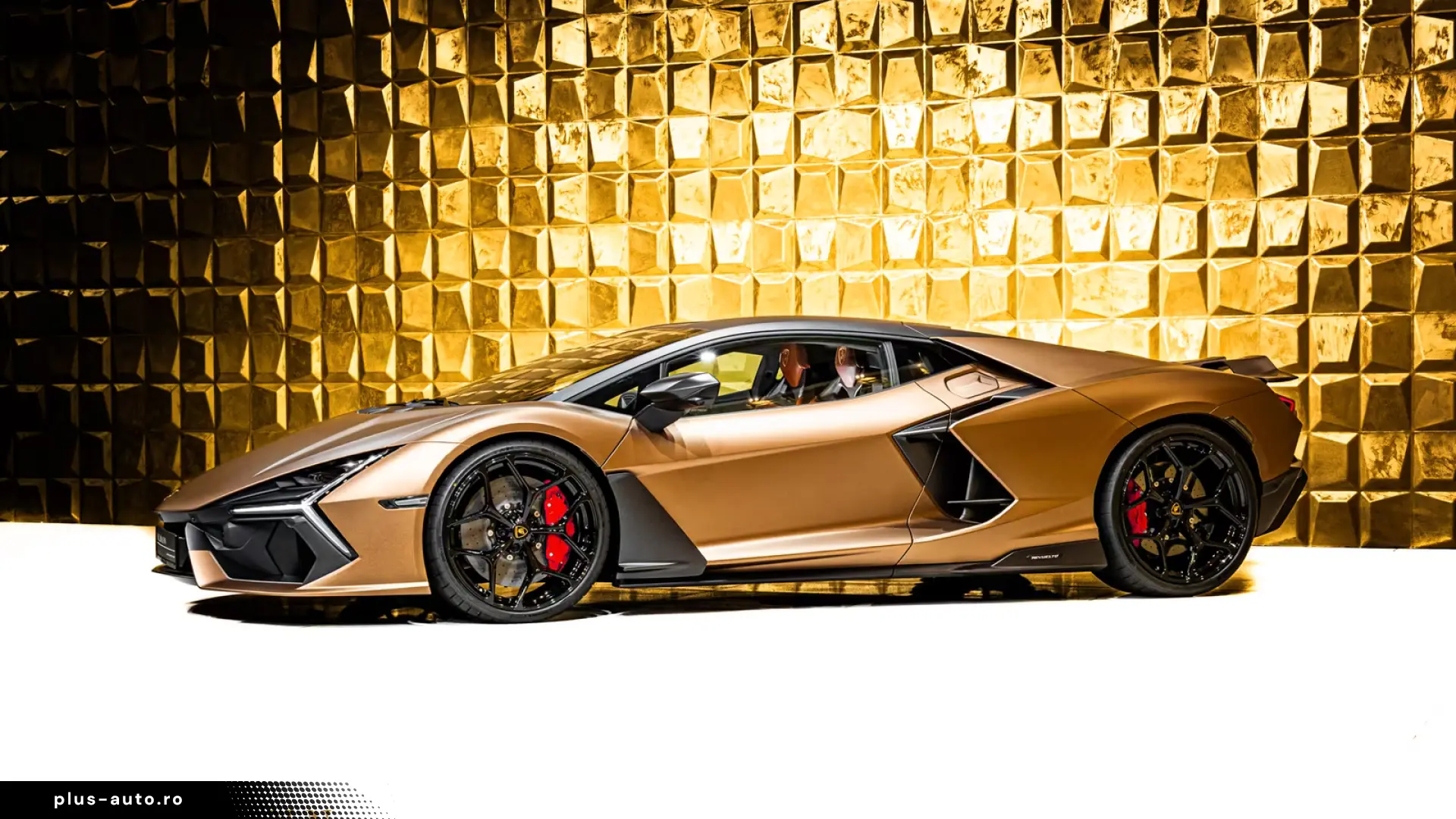 Lamborghini Revuelto   CARBON   PASSANGER DISPLAY