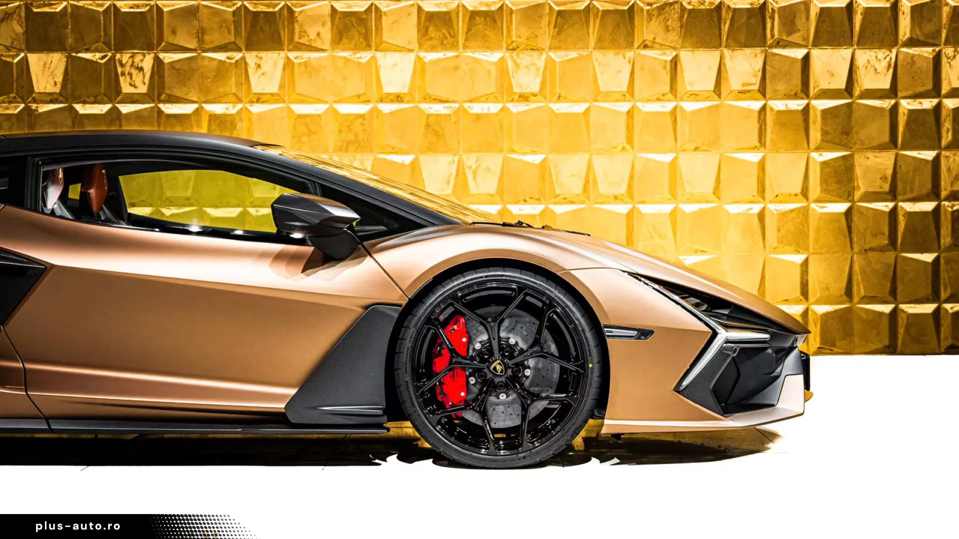 Lamborghini Revuelto   CARBON   PASSANGER DISPLAY